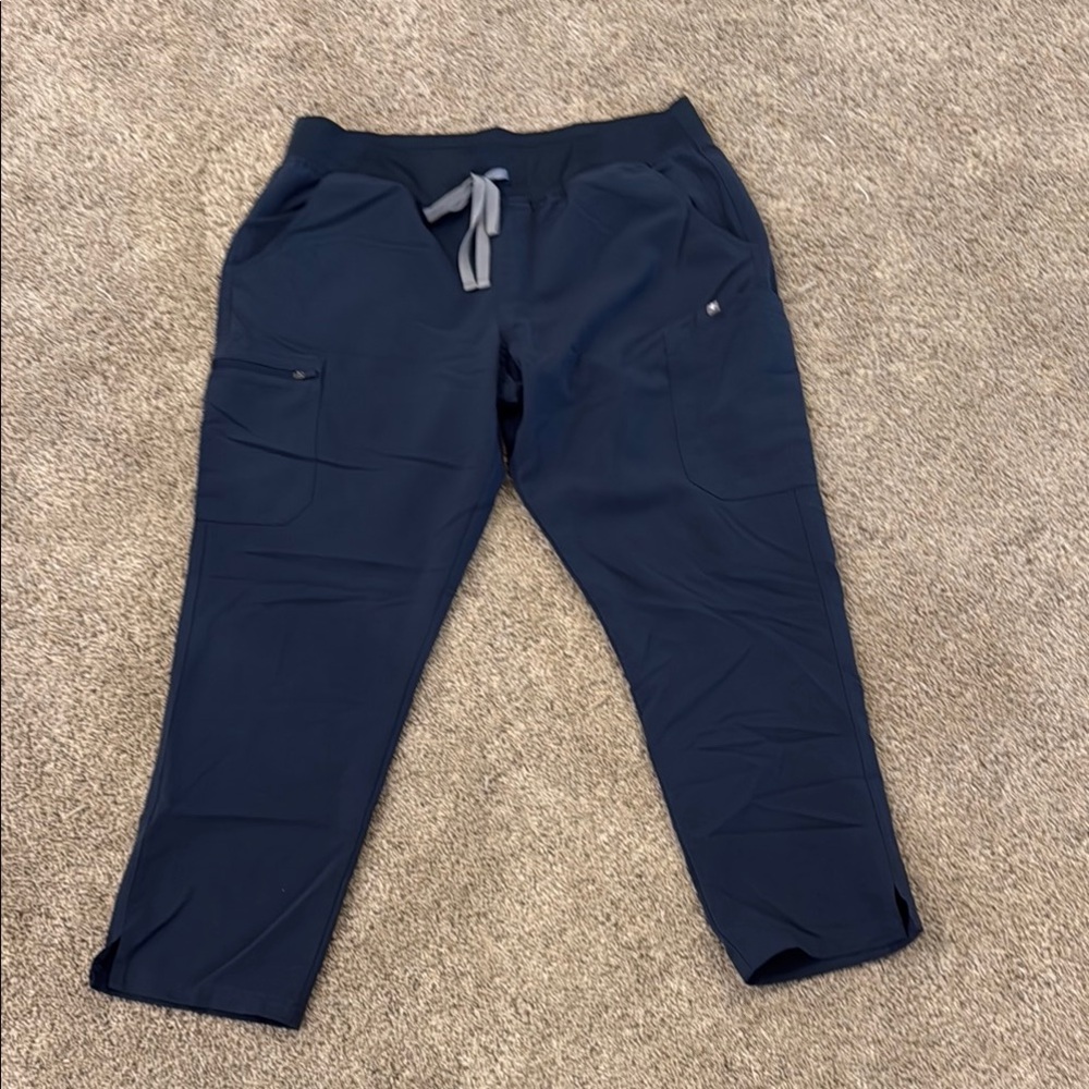 Figs Women's Navy Blue Scrub Pants
